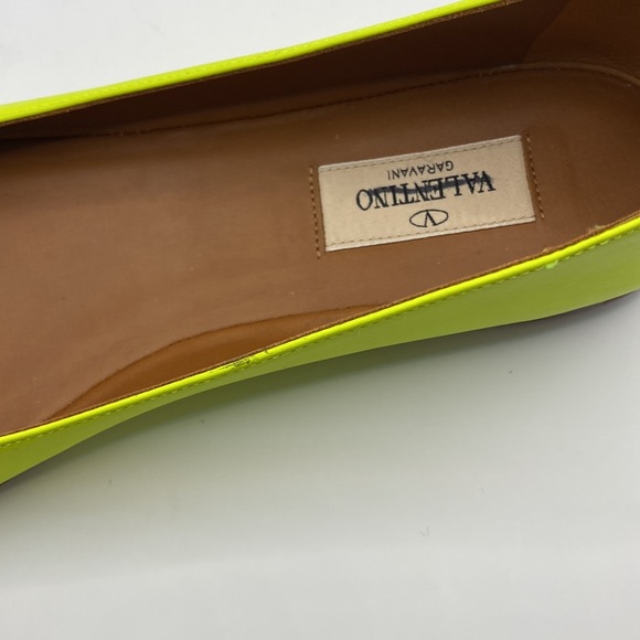 Valentino Neon Green Flats - Picture 10 of 11